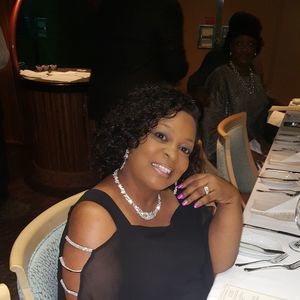 Meet your Posher, Alverna